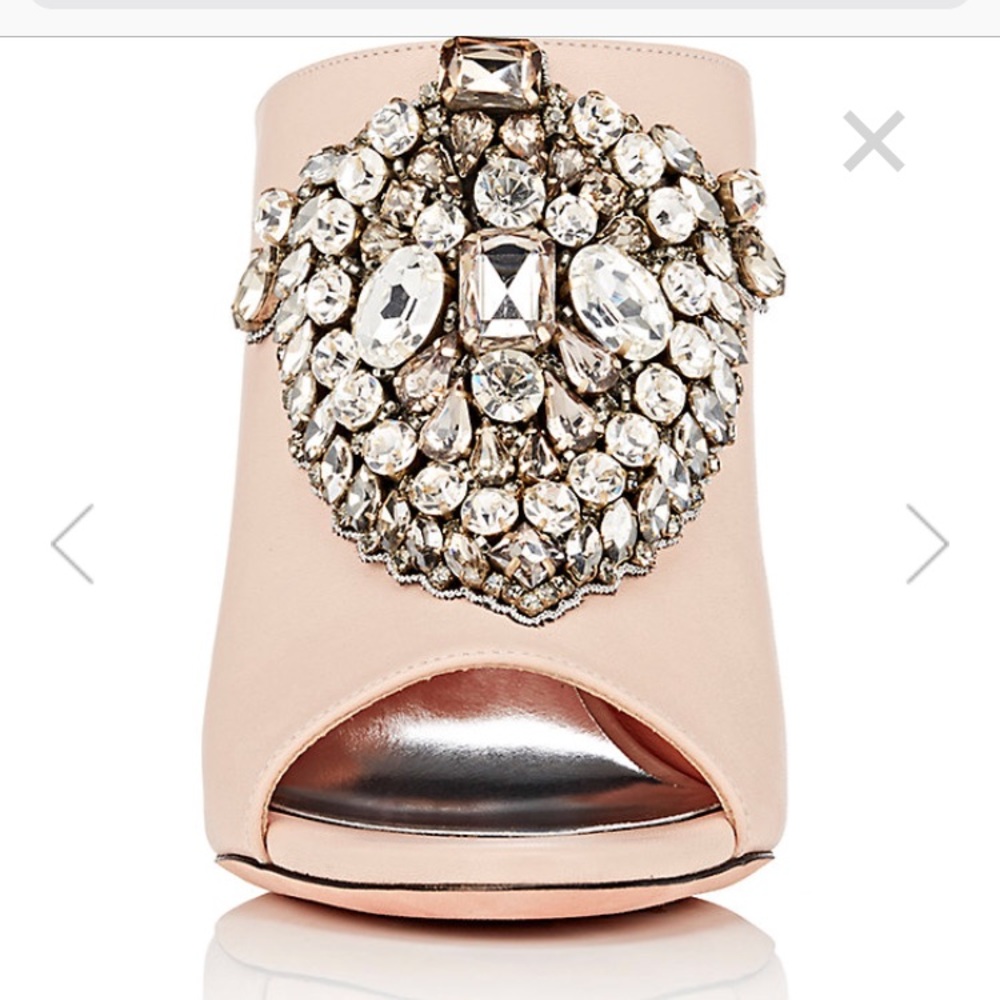 • Rochas Mules •